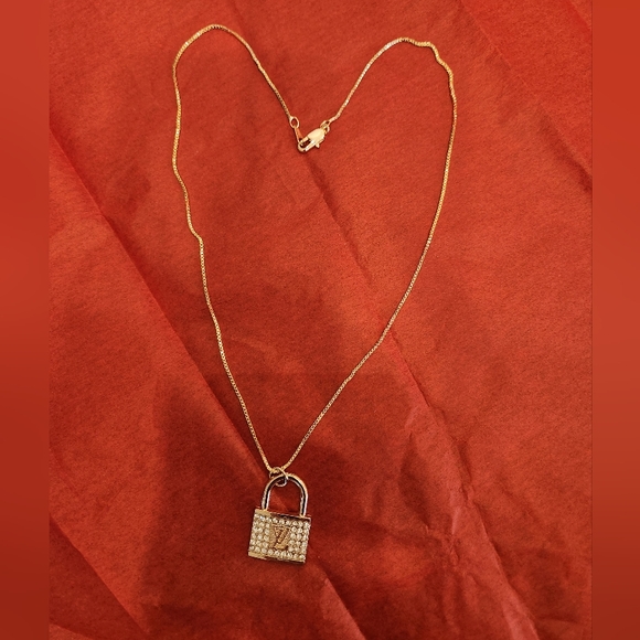 Louis Vuitton Gold Rhinestones Zipper Pull Necklace - Picture 2 of 4